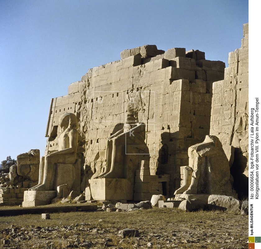 Aufnahmedatum: 1968<BR>Aufnahmeort: Karnak<BR>Systematik: <BR>Geschichte / Vor- und Frühgeschichte / Ägypten / Orte / Karnak