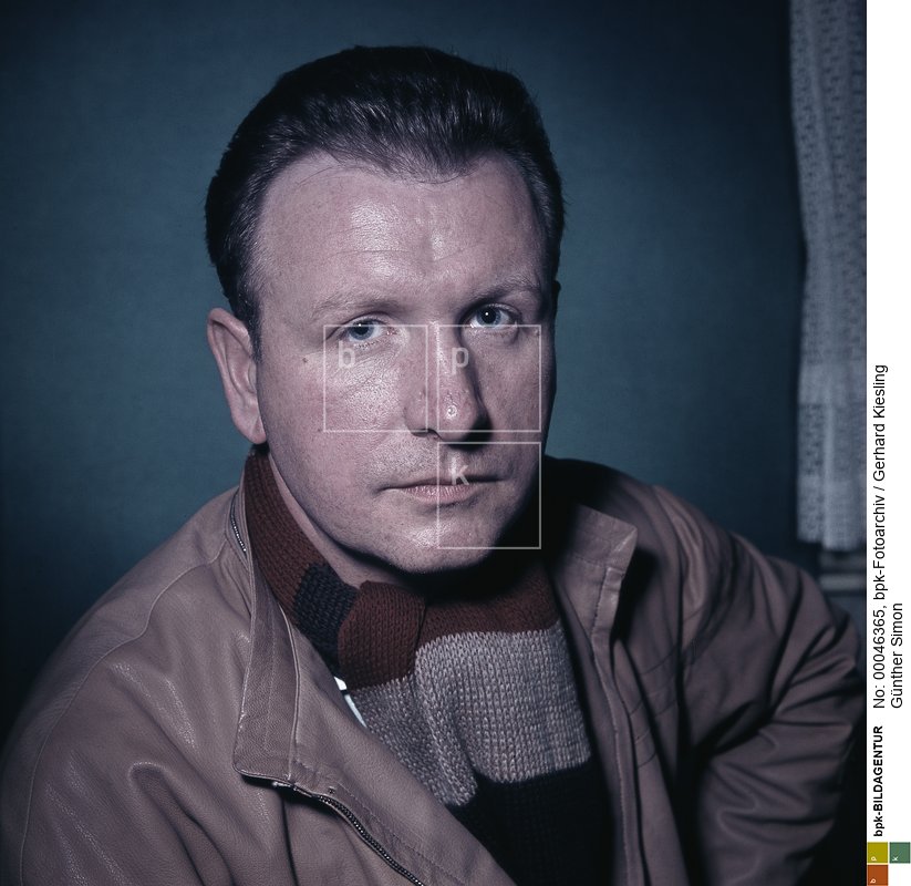 Günther Simon [1925 - 1972], Deutscher Schauspieler<BR>Aufnahmedatum: 1959<BR>Inventar-Nr.: Ks F0089-11<BR>Systematik: <BR>Personen / Schauspieler / Simon, Günther / Porträts
