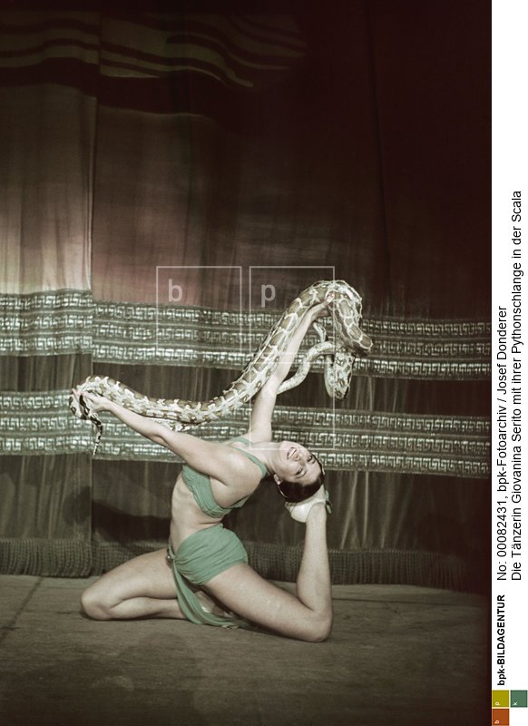 Aufnahmedatum: Oktober/November 1940<BR>Material/Technik: Foto<BR>Aufnahmeort: Berlin<BR>Inventar-Nr.: Dd FA006-33<BR>