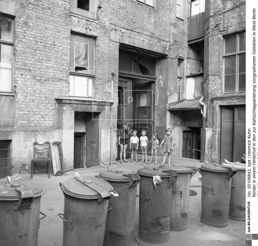 Aufnahme aus einer Dokumentation im Auftrag des Berliner Senats<BR>Aufnahmedatum: um 1963<BR>Material/Technik: Foto<BR>