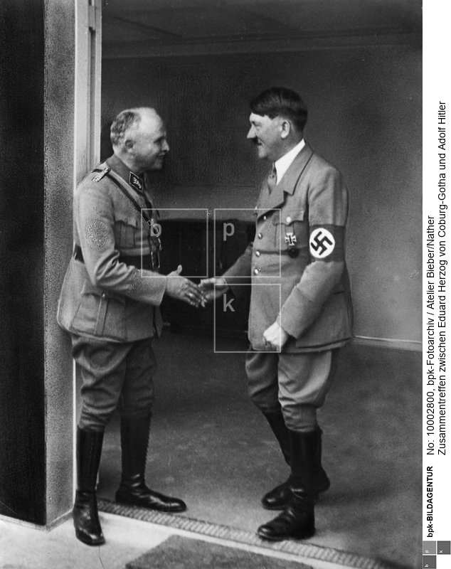 anläßlich der Ernennung zum SA-Obergruppenführer<BR>Aufnahmedatum: 1933<BR>Material/Technik: Foto<BR>Inventar-Nr.: Bb GP713<BR>