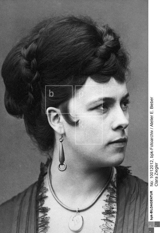 Aufnahmedatum: um 1872<BR>Material/Technik: Foto / Carte de Visite<BR>Aufnahmeort: Hamburg<BR>