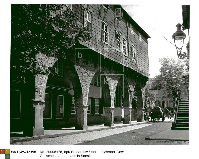 Aufnahmedatum: 1936<BR>Aufnahmeort: Soest<BR>Inventar-Nr.: Gw 03738<BR>Systematik: <BR>Kulturgeschichte / Kunst / Stilepochen / Gotik / Architektur