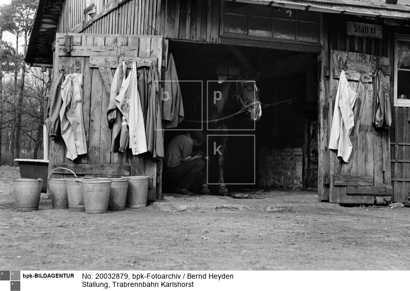 Aufnahmedatum: 1969<BR>Aufnahmeort: Berlin (Ost)<BR>Inventar-Nr.: Hd 3029-35<BR>Systematik: <BR>Kulturgeschichte / Fotografen / Heyden / Werke