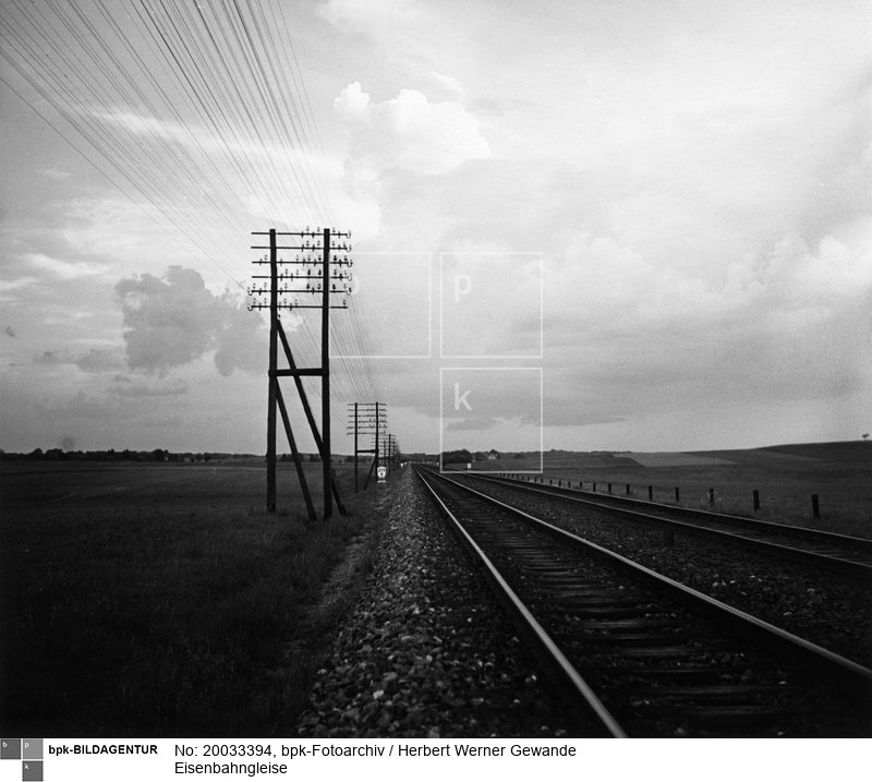 Aufnahmedatum: 1935 <br> Inventar-Nr.: Gw 1390 b <br> Systematik:  <br> Kulturgeschichte / Eisenbahn / Gleise