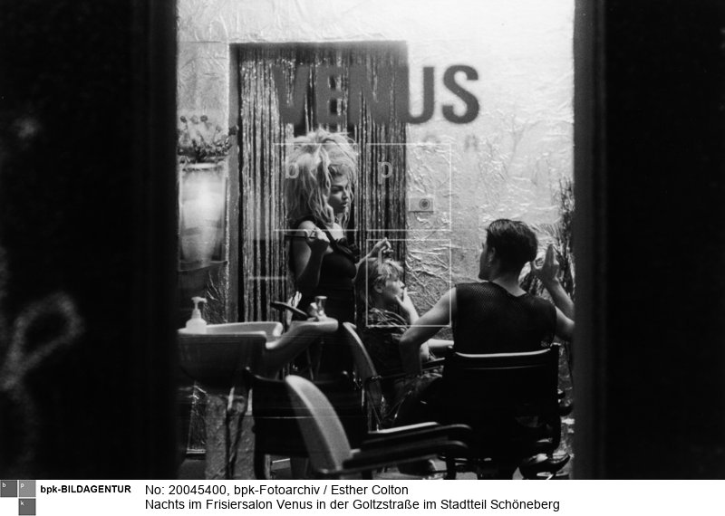 Aufnahmedatum: 07.1988<BR>Material/Technik: Foto<BR>Aufnahmeort: Berlin-Schöneberg (Berlin West)<BR>Inventar-Nr.: Co 0242-10<BR>