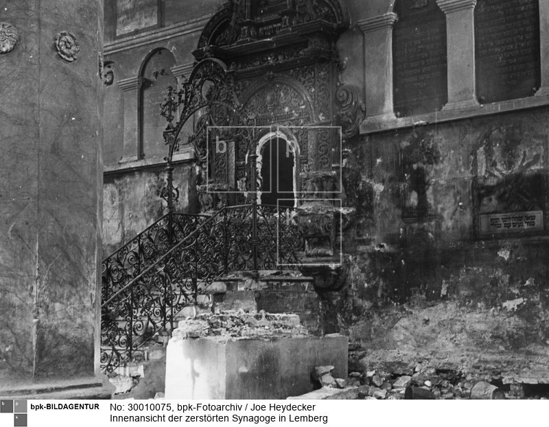 Aufnahmedatum: 1943<BR>Material/Technik: Foto<BR>Aufnahmeort: Lemberg (Lwów)<BR>