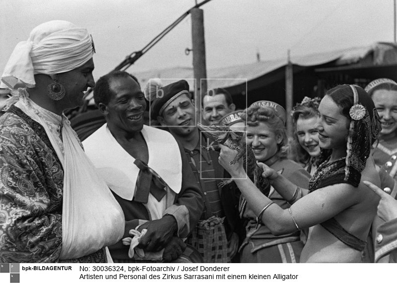 Aufnahmedatum: Juli 1942<BR>Material/Technik: Foto<BR>Aufnahmeort: Berlin<BR>Inventar-Nr.: Dd Z700-132<BR>