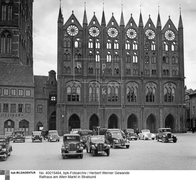 Fotograf: Herbert Werner Gewande <BR> Aufnahmedatum: 1936 <BR> Aufnahmeort: Stralsund <BR> Inventar-Nr.: Gw 03276 <BR> Systematik:  <BR> Geographie / Europa / Deutschland / Orte / Stralsund