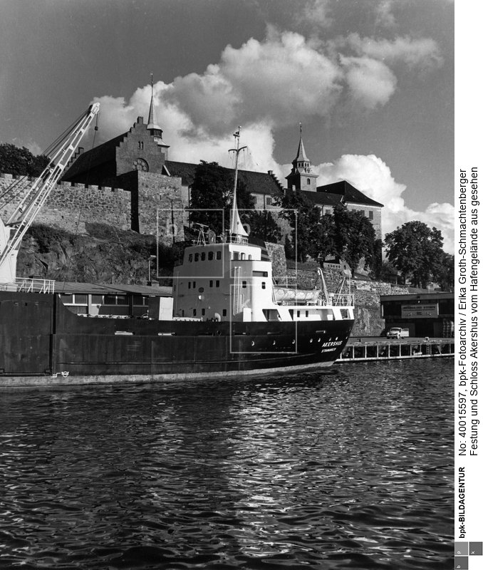 Fotograf: Erika Groth-Schmachtenberger <BR> Aufnahmedatum: 1965 <BR> Aufnahmeort: Oslo (Norwegen) <BR> Systematik:  <BR> Geographie / Europa / Norwegen / Orte / Oslo
