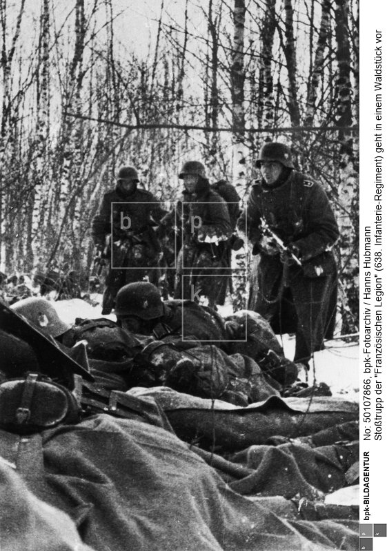 LVF: Légion des Volontaires Francais contre le Bolchévisme - Französische Freiwilligenlegion gegen den Bolschewismus<BR>Aufnahmedatum: Dezember 1941<BR>Material/Technik: Foto<BR>Aufnahmeort: 60 km vor Moskau<BR>Inventar-Nr.: Hu H112-19<BR>