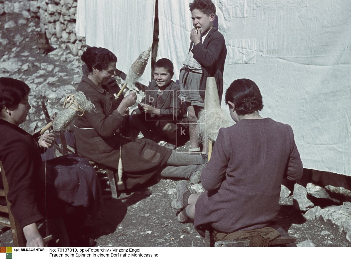 Aufnahmedatum: 1943<BR>Material/Technik: Foto<BR>Aufnahmeort: bei Montecassino (Italien)<BR>