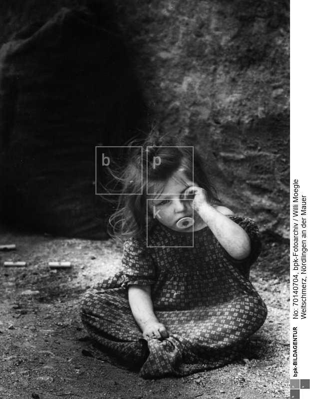 Format: Kleinbild
Film: Adox KB 14
Kamera: Leica<BR>Aufnahmedatum: 1953<BR>Material/Technik: Foto<BR>Inventar-Nr.: Mg o. Nr. / 17<BR>