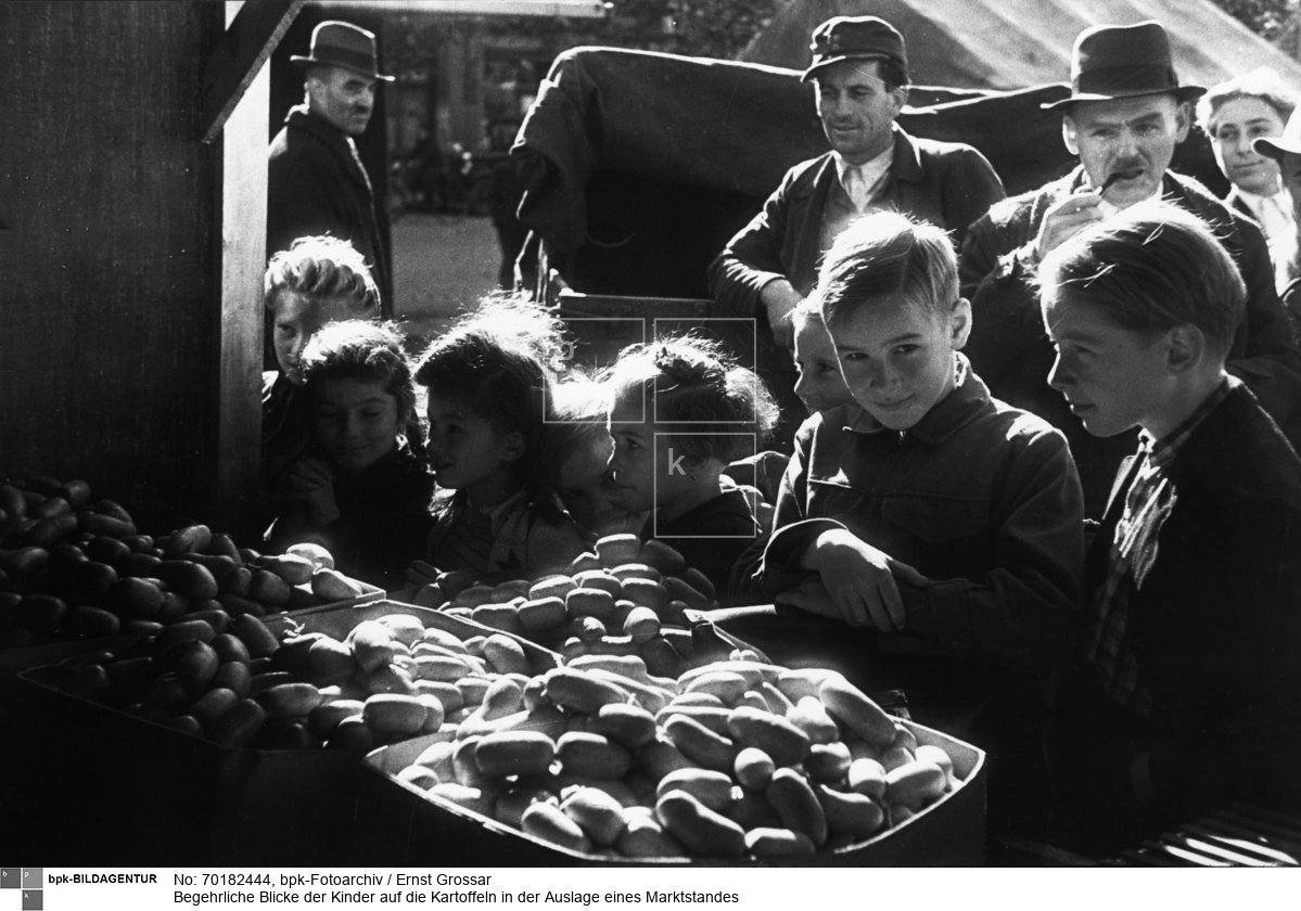 Aufnahmedatum: 1946-48<BR>Material/Technik: Foto / Vintage Print<BR>Aufnahmeort: München<BR>Inventar-Nr.: Gr N008-36<BR>