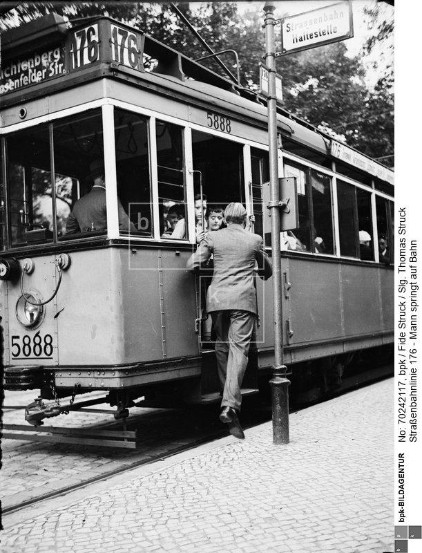 Aufnahmedatum: ca. 1932<BR>Material/Technik: Foto<BR>Aufnahmeort: Berlin<BR>