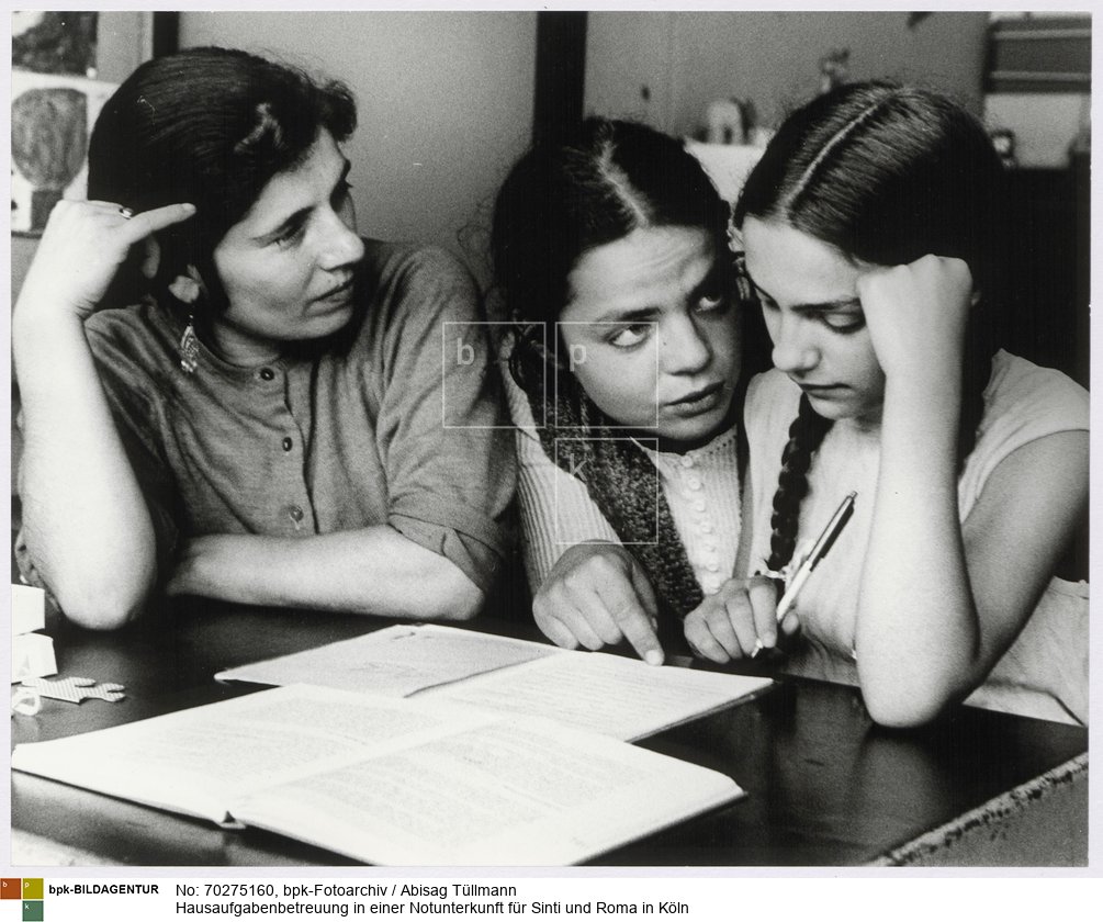 Aufnahmedatum: Mai 1971<BR>Material/Technik: Foto / Silbergelatine auf Barytpapier<BR>Bildformat (Foto): 23,5 x 29,8 cm<BR>Aufnahmeort: Köln / Deutschland<BR>Inventar-Nr.: Tü 71/066-27a<BR>