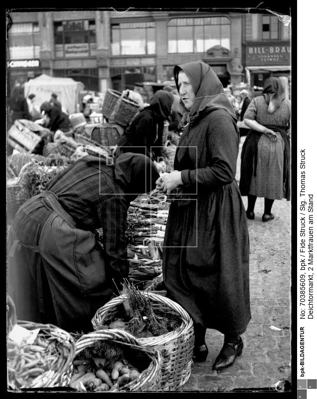 Aufnahmedatum: um 1932<BR>Material/Technik: Foto / Glasnegativ<BR>Aufnahmeort: Hamburg<BR>