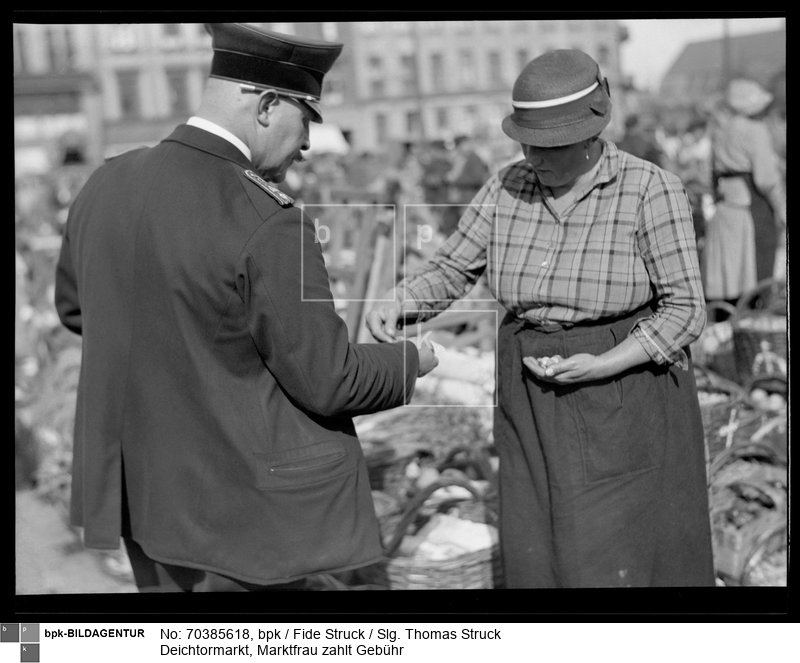 Aufnahmedatum: um 1932<BR>Material/Technik: Foto / Glasnegativ<BR>Aufnahmeort: Hamburg<BR>