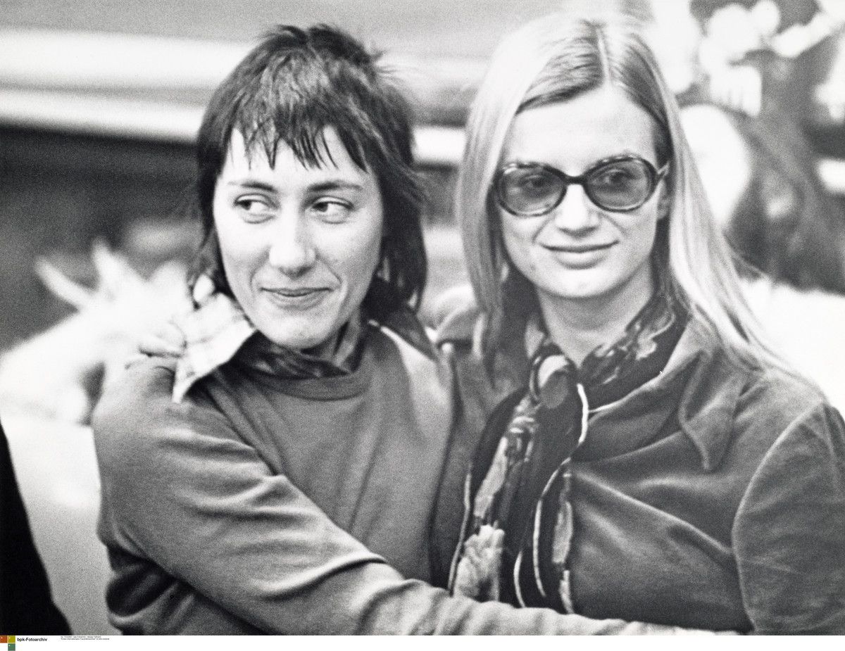 Erstes Internationales Frauenfilmseminar" im Kino Arsenal